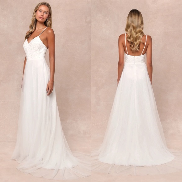 NWT Lulu’s Love Perfection White Lace Tulle Pearl Beaded Maxi Wedding Dress Glam - Picture 1 of 17